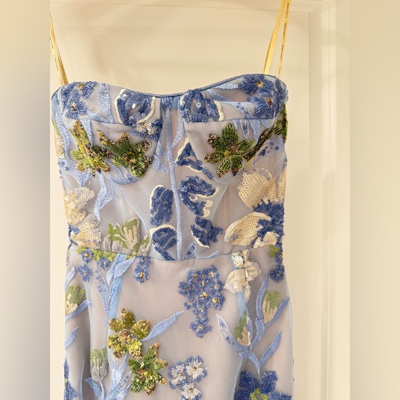 NWOT Bronx and Banco Dahlia Sequin Floral Column Gown IN Baby Blue - Picture 12 of 16